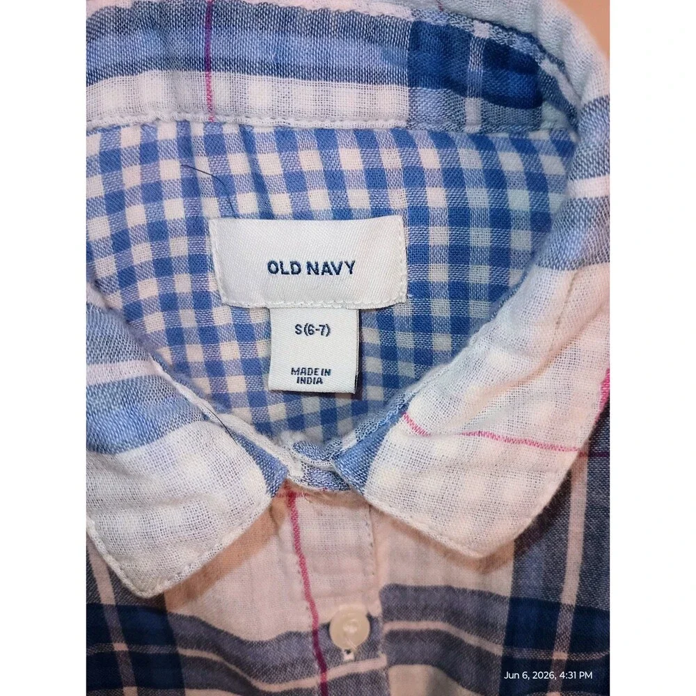 Old Navy Girls S (6-7) Blue White Pink Plaid Long Sleeve Collared Button-Up